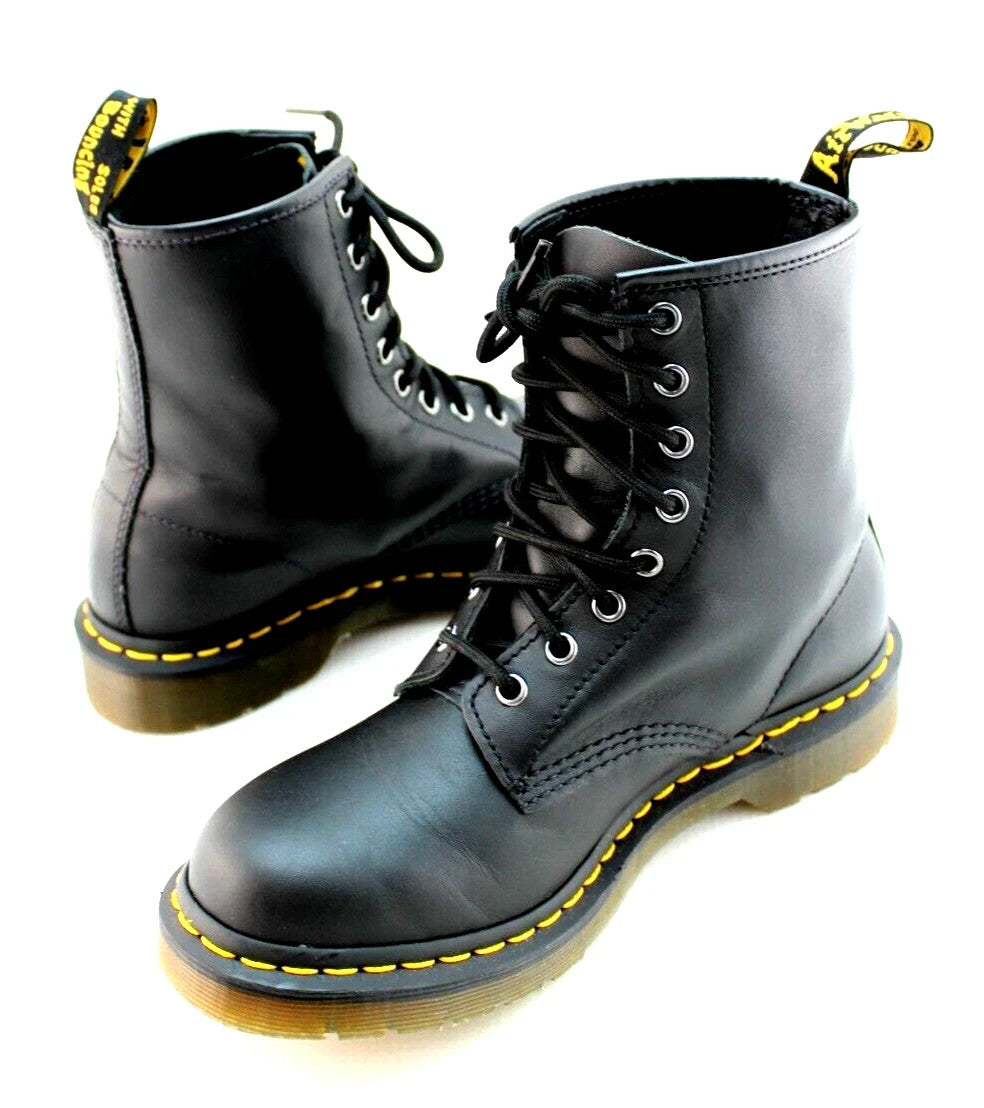 DR Martens 1460 Size 8 Black Smooth Leather 8 Eye Women's Boots – view 2