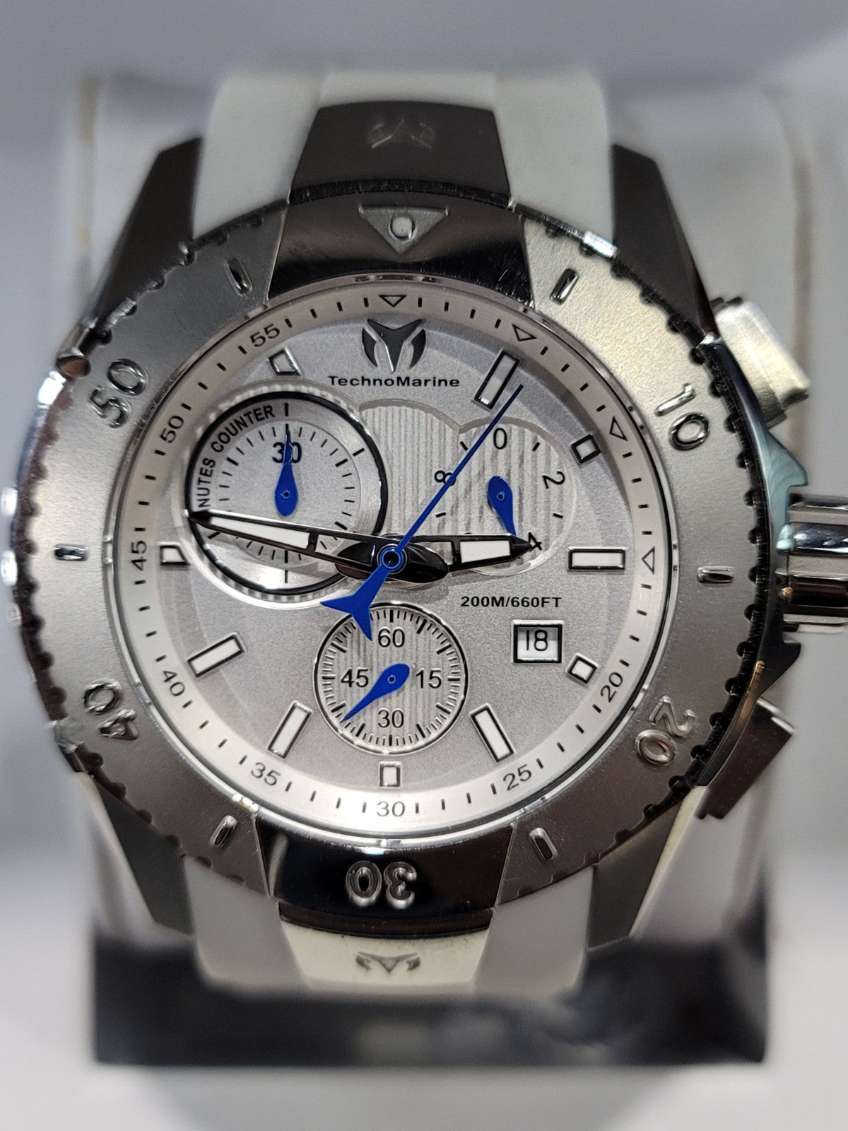 TechnoMarine UF6 Chronograph Quartz Silver Dial TM-616004 Men's Watch – view 2